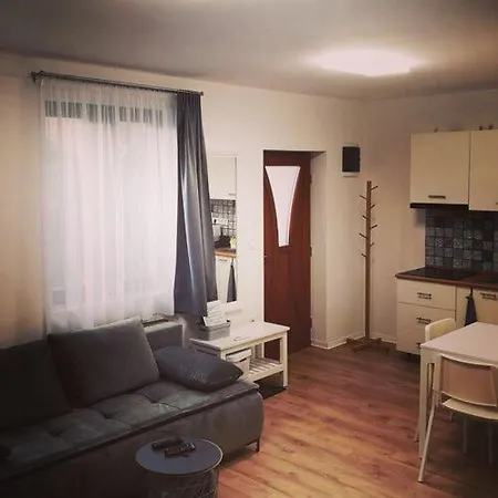 Kis Haz Apartman Szigetvar Exterior photo